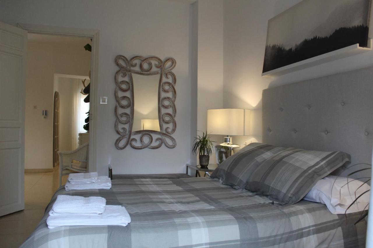 Lola'S Apartment Ronda Bagian luar foto